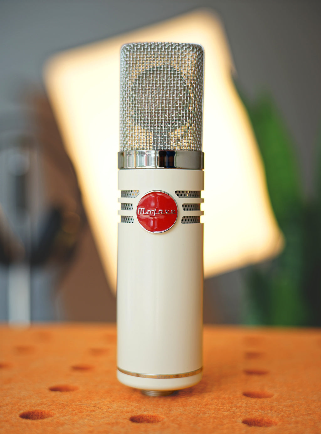 Mojave Audio MA-1000