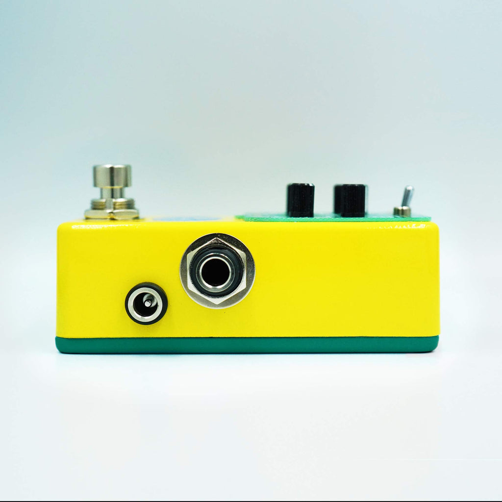 Bananana Effects Aurora Pitch-Shifting Delay Pedal