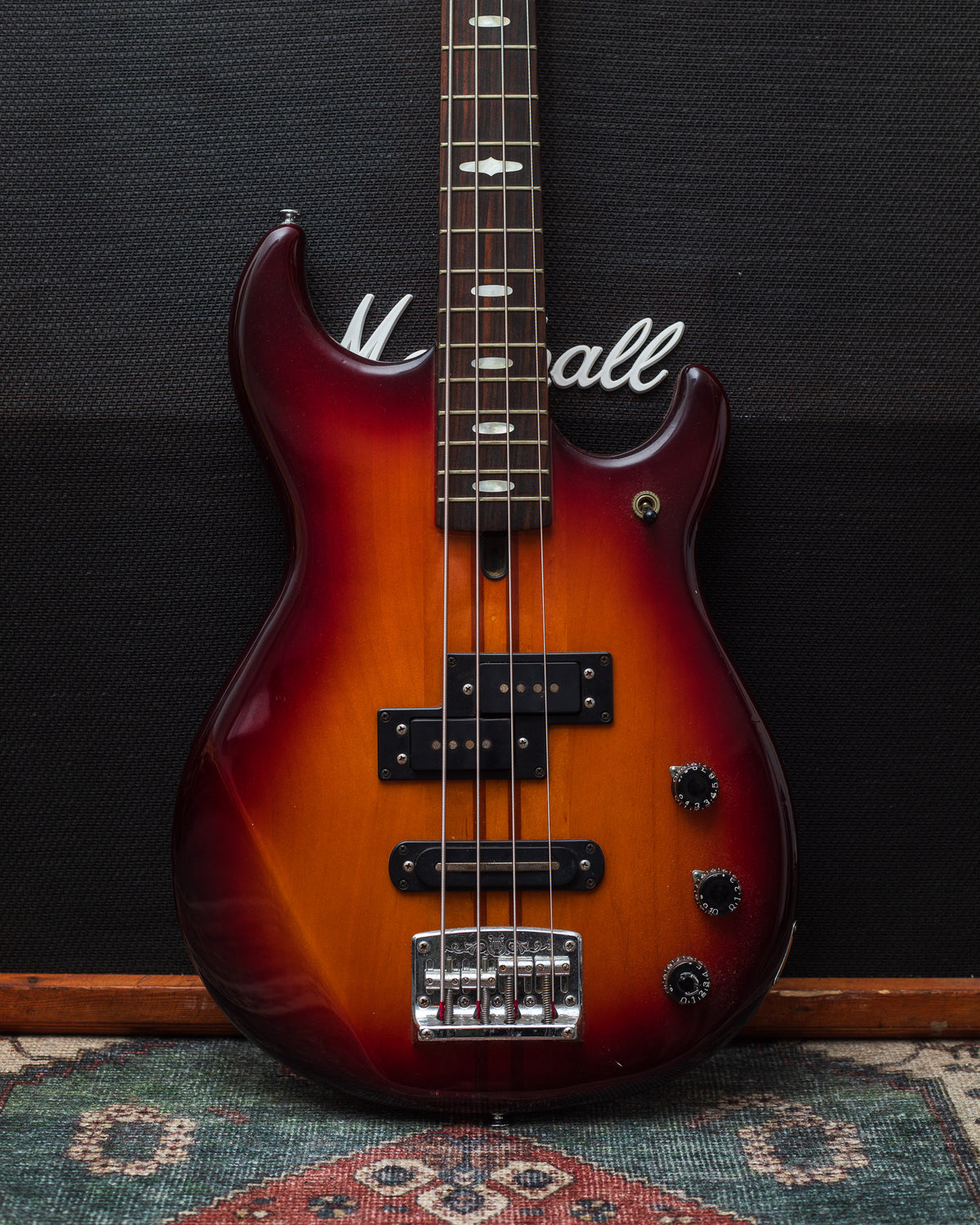 Yamaha Broad Bass BB-2000 - Tobacco Sunburst (1980's)