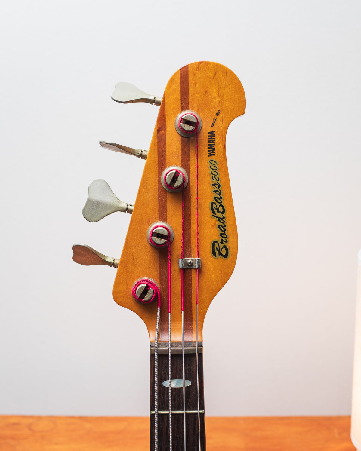 Yamaha Broad Bass BB-2000 - Tobacco Sunburst (1980's)