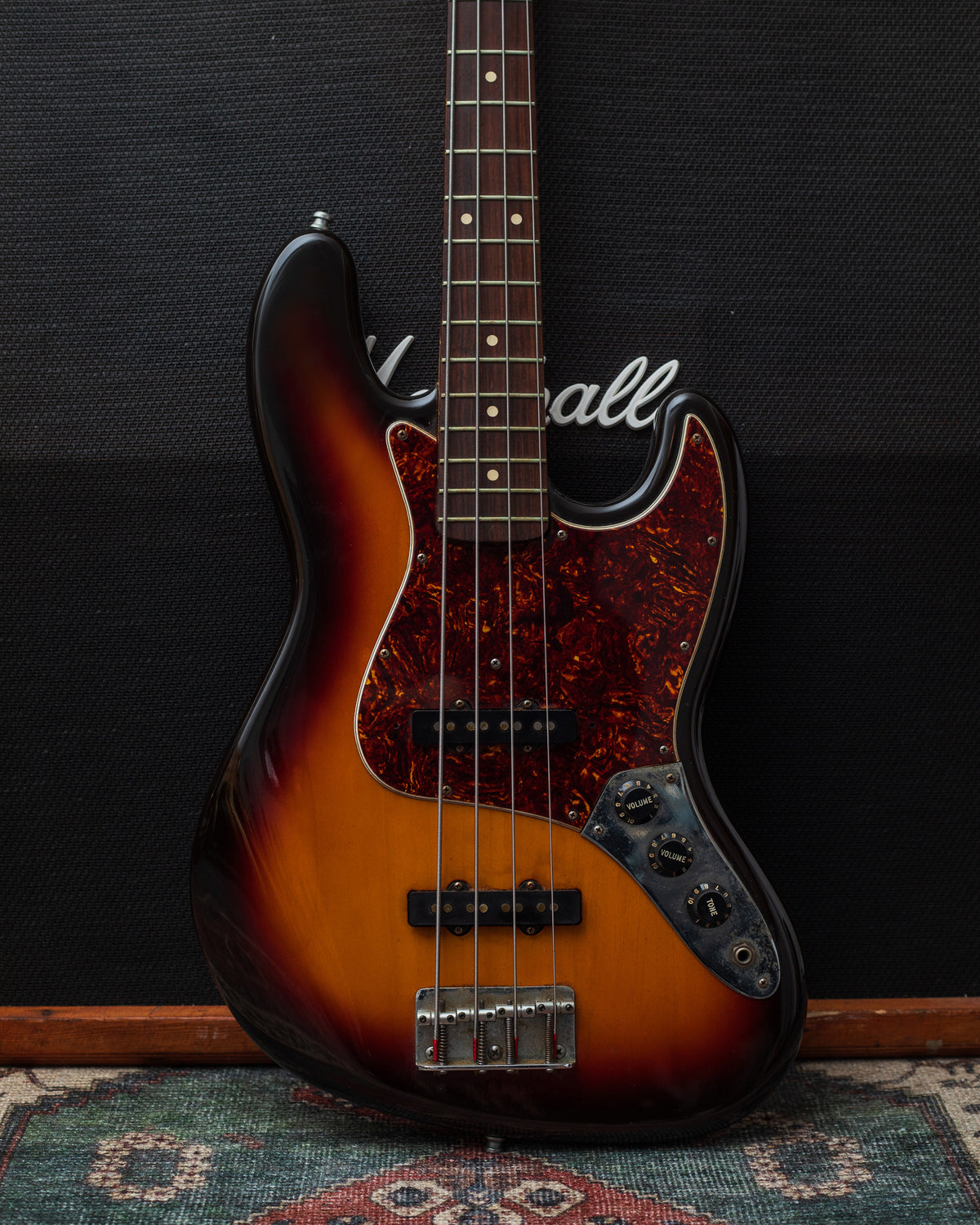 Fender American Standard Jazz Bass - 3-Tone Sunburst (1985)