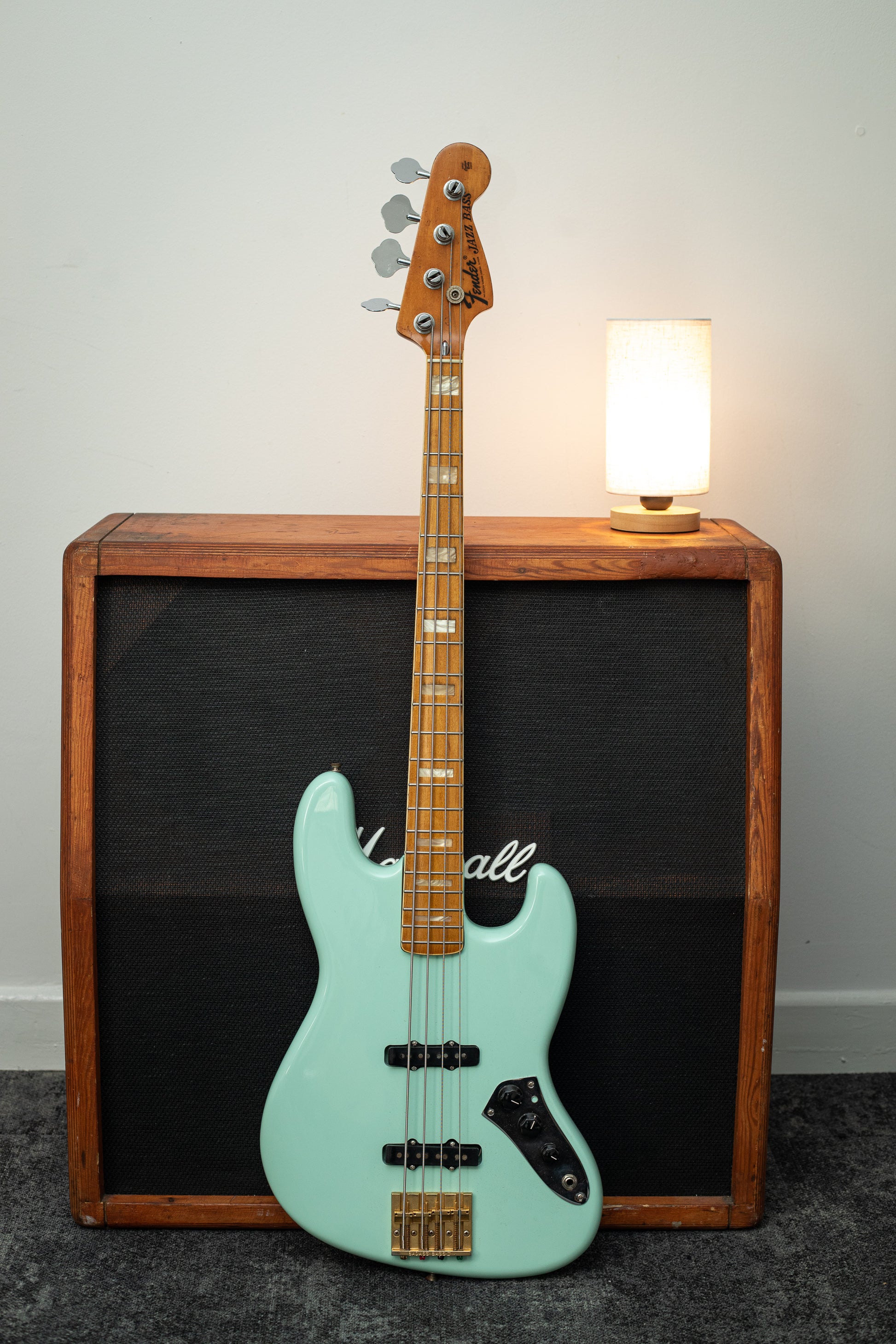 Fender Jazz Bass - Sea Foam Green MODIFIED (1975/76)