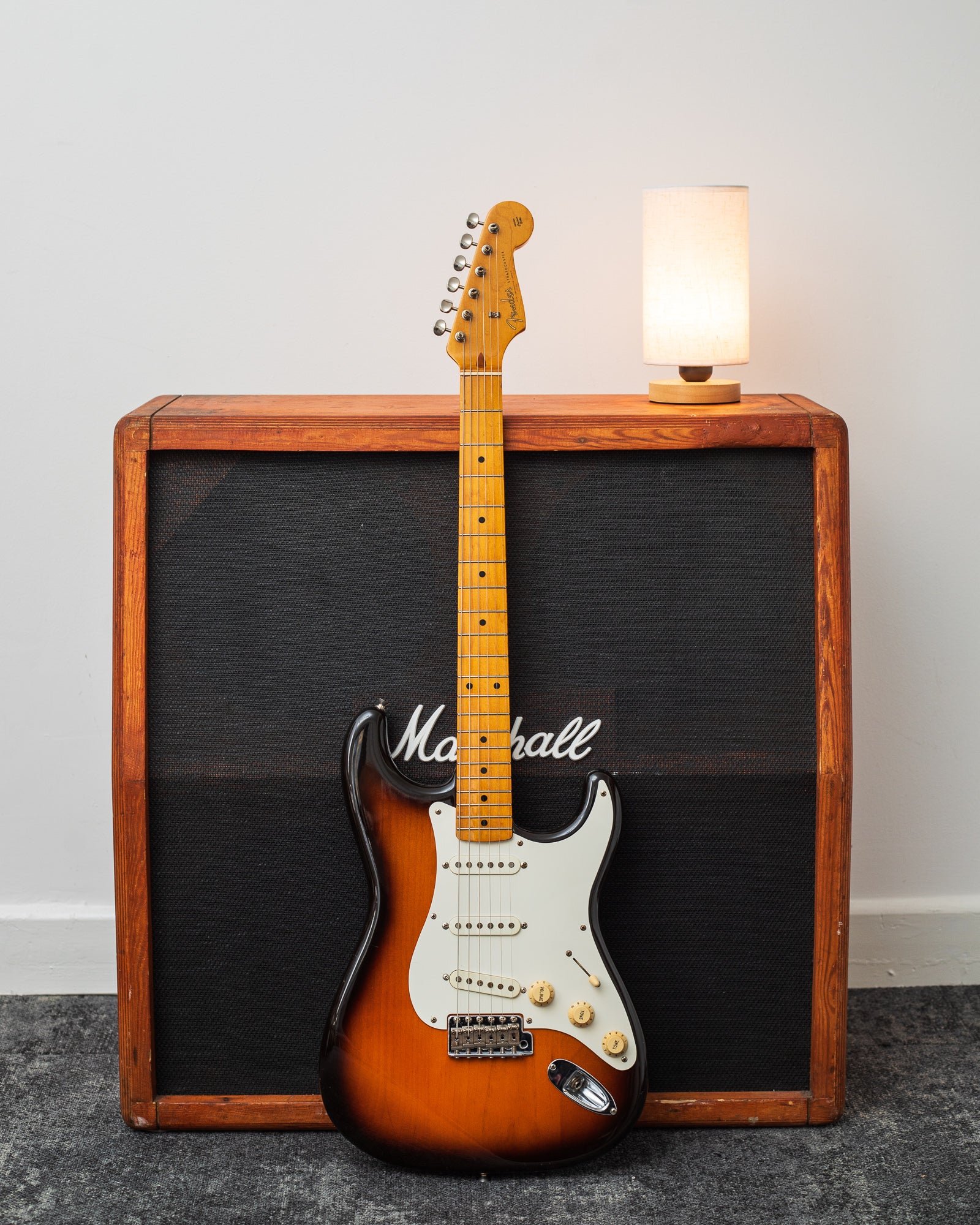 Fender Japan Stratocaster ST57-TX - 2 Tone Sunburst (Early 2000's)