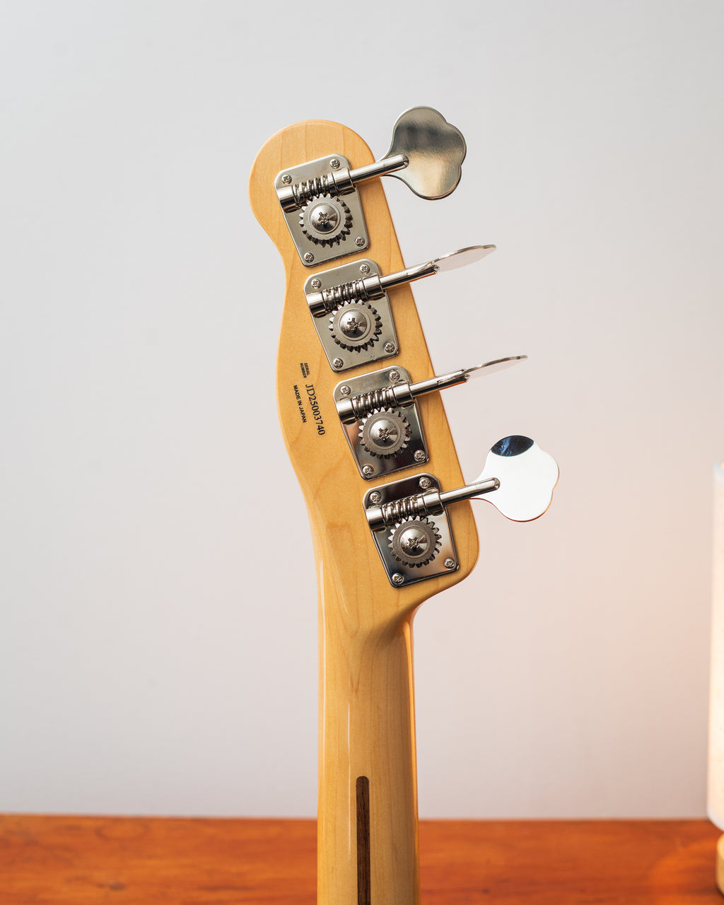 Fender Japan Traditional 50's Precision Bass - 2 Tone Sunburst (2025)