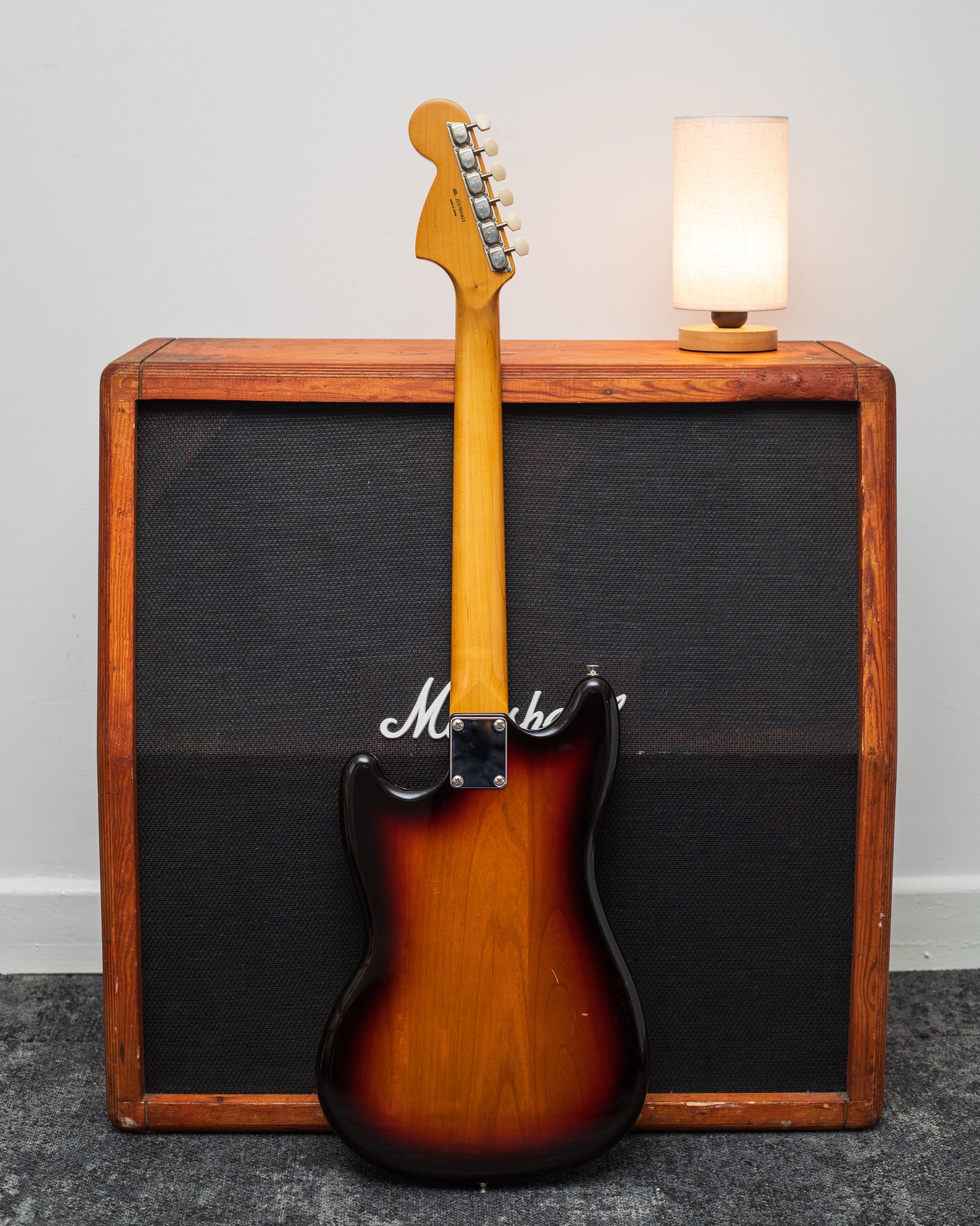 Fender Japan Classic 60s Mustang - 3 Tone Sunburst (2018)