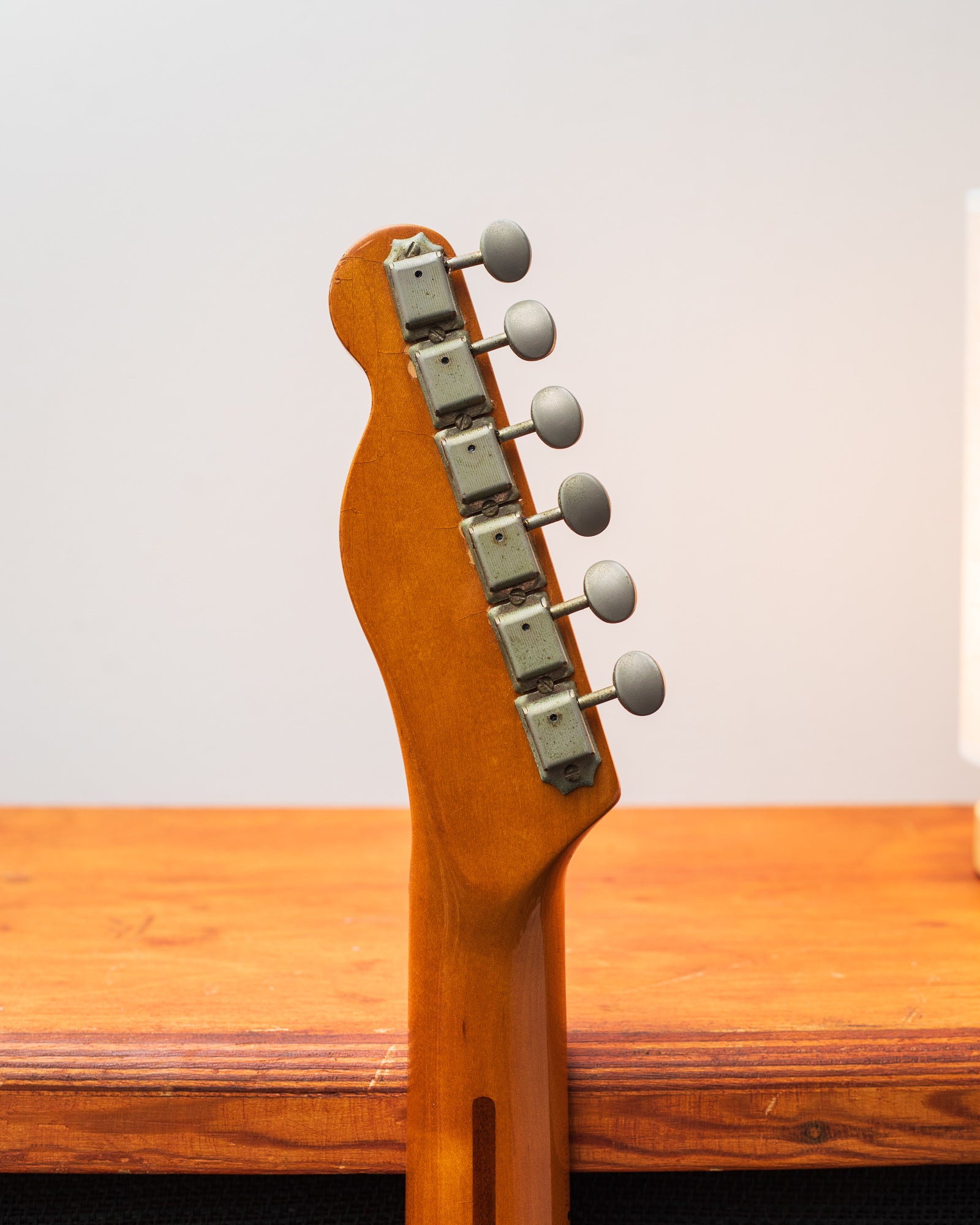 Fender American Vintage 1952 Telecaster - Butterscotch Blonde (1990's)