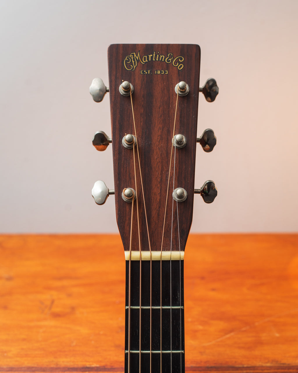 Martin HD-28v - Natural (2010's)