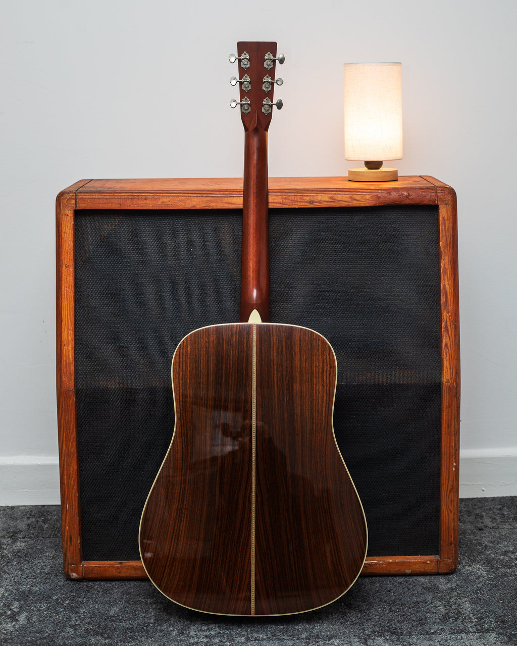 Martin HD-28v - Natural (2010's)