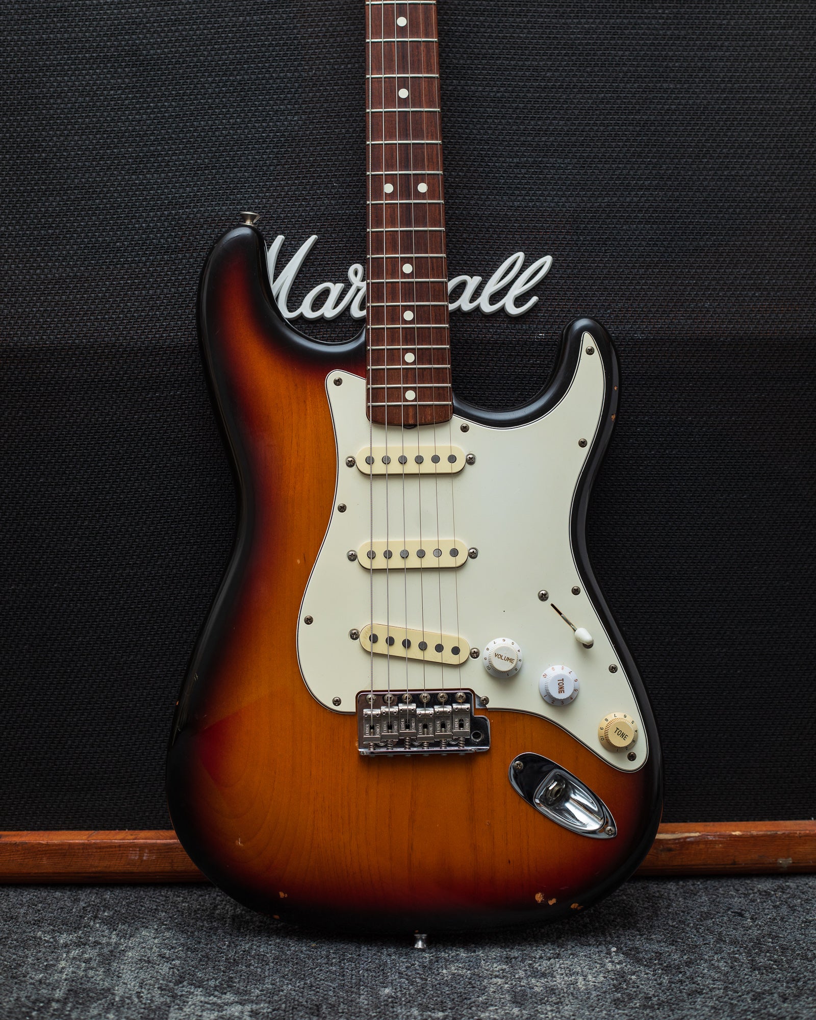 Fender American Vintage 1962 Stratocaster - 3 Tone Sunburst (1995)