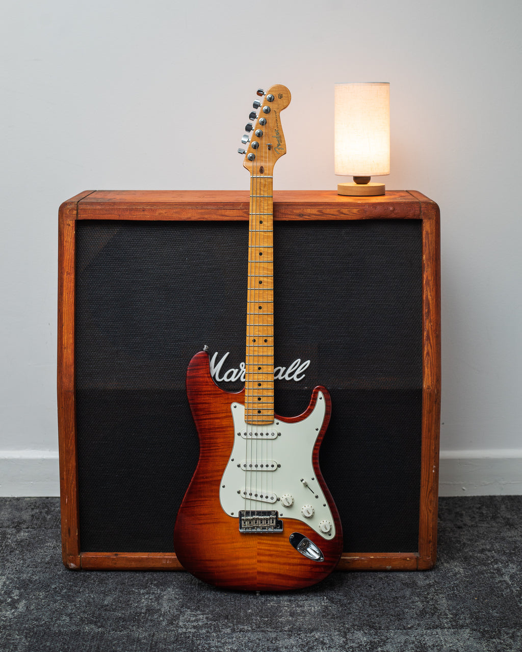 Fender USA Stratocaster Select - Dark Cherry (2012)