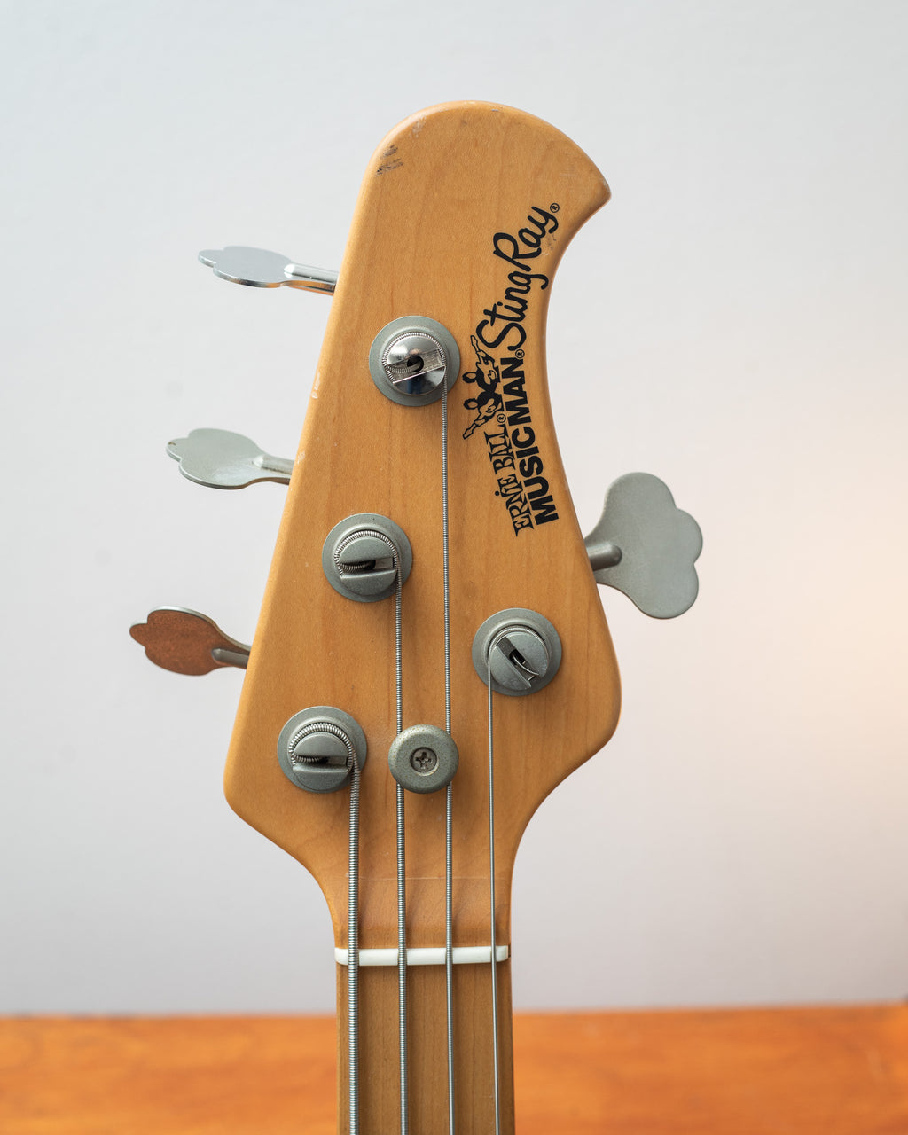 Ernie Ball Music Man Stingray - Natural (1987/1988)