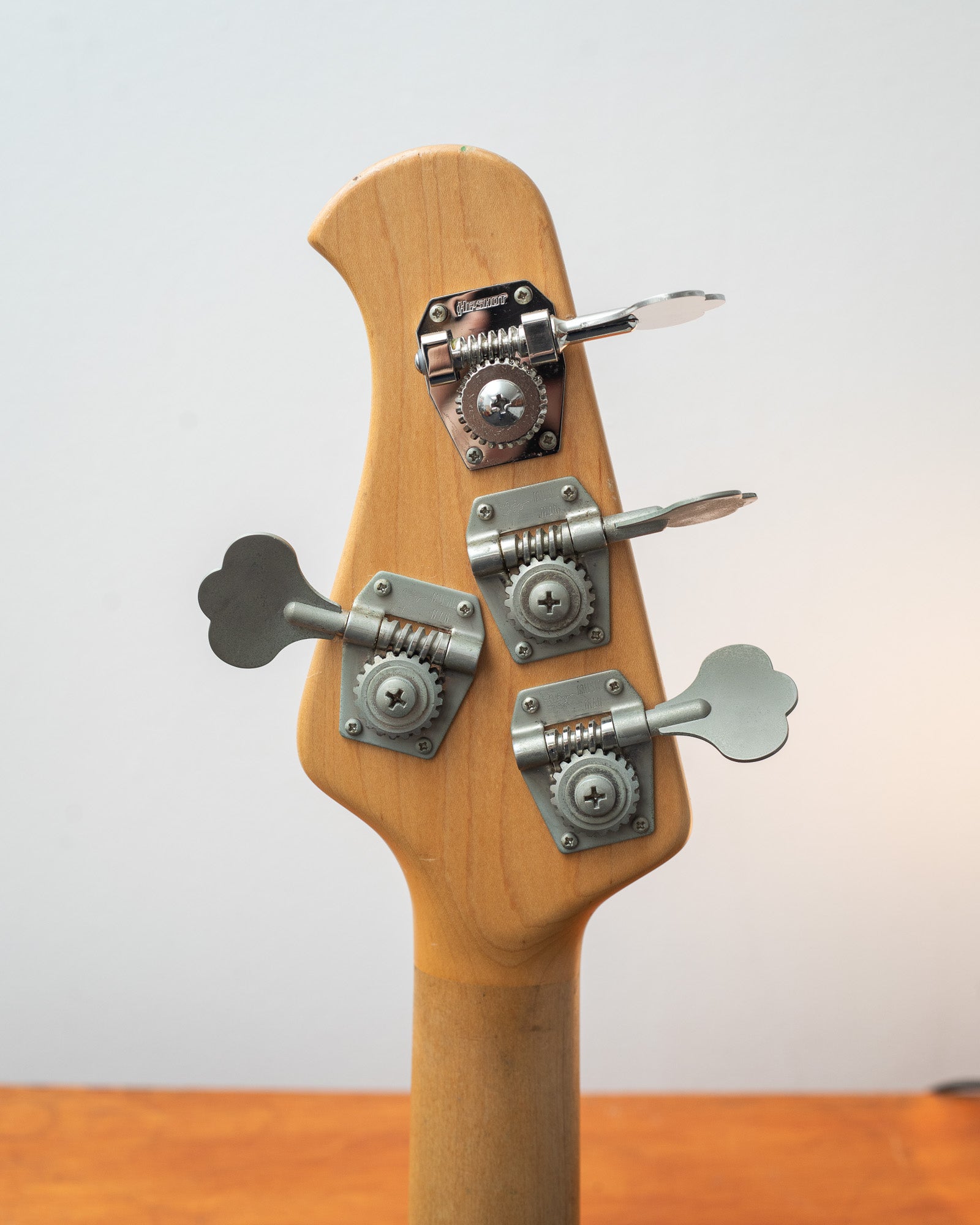 Ernie Ball Music Man Stingray - Natural (1987/1988)