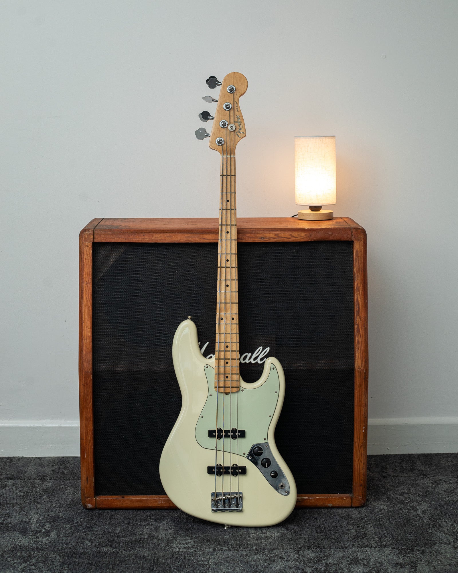 Fender American Pro Jazz Bass - Olympic White (2010's)