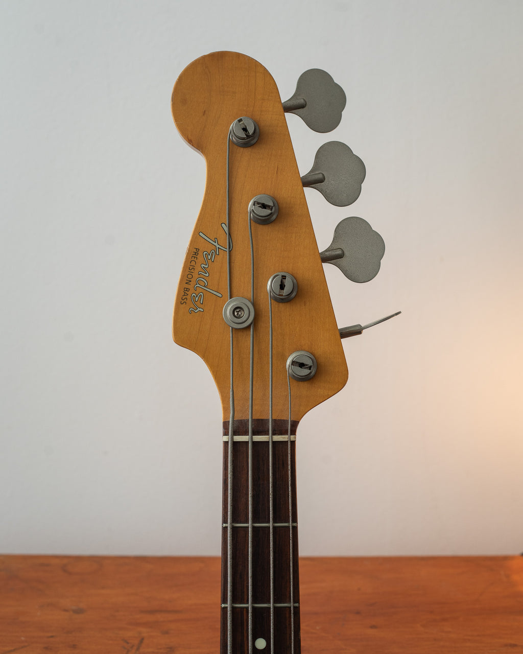 Fender Japan Precision Bass Left-Handed - Olympic White (Late 90's/Early 00's)