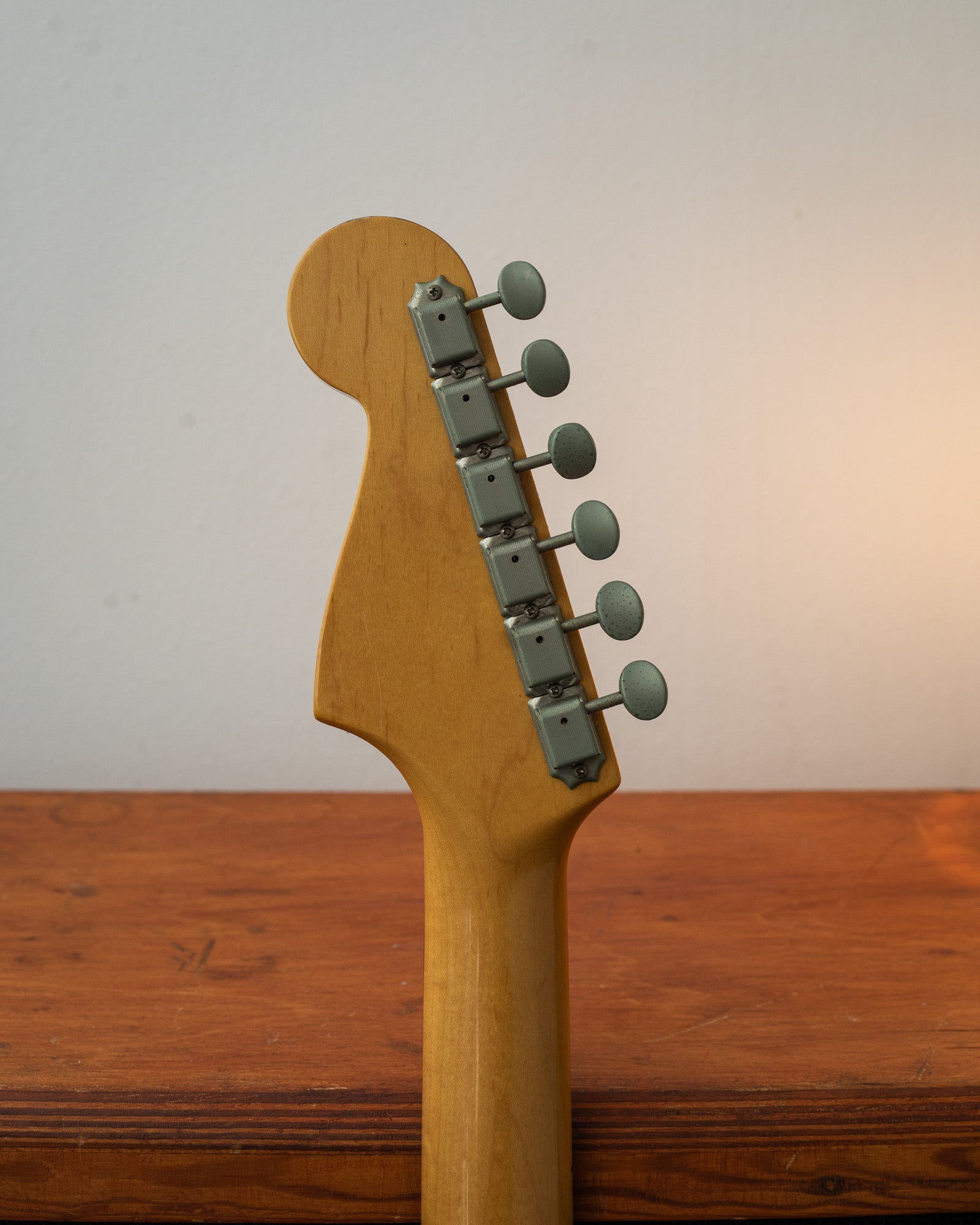 Fender Jazzmaster JM66 CIJ - 3 Tone Sunburst (1990's)