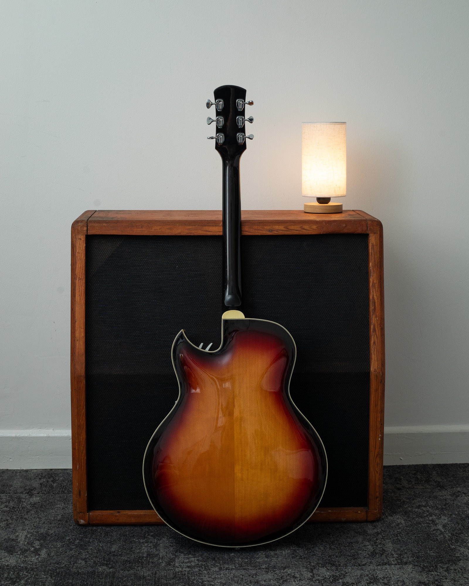 Yamaha AE11 - Sunburst (Early 70's)