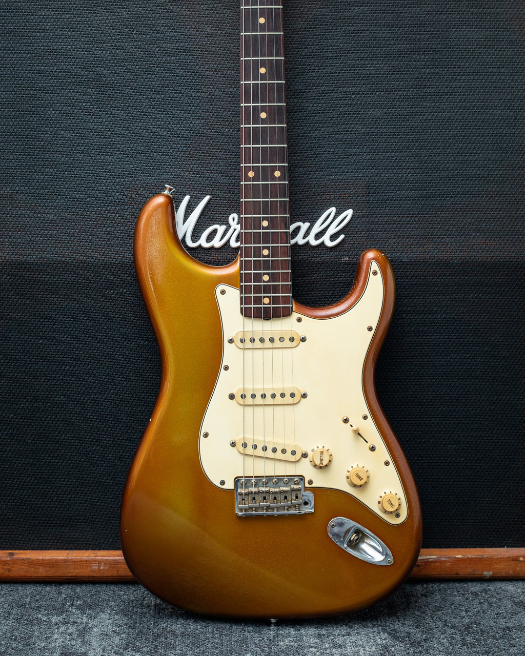 Fender Custom Shop Limited Edition 1961 STRAT RELIC *8 of 12* - Gold (applied over a Sonic Blue base) (2000)