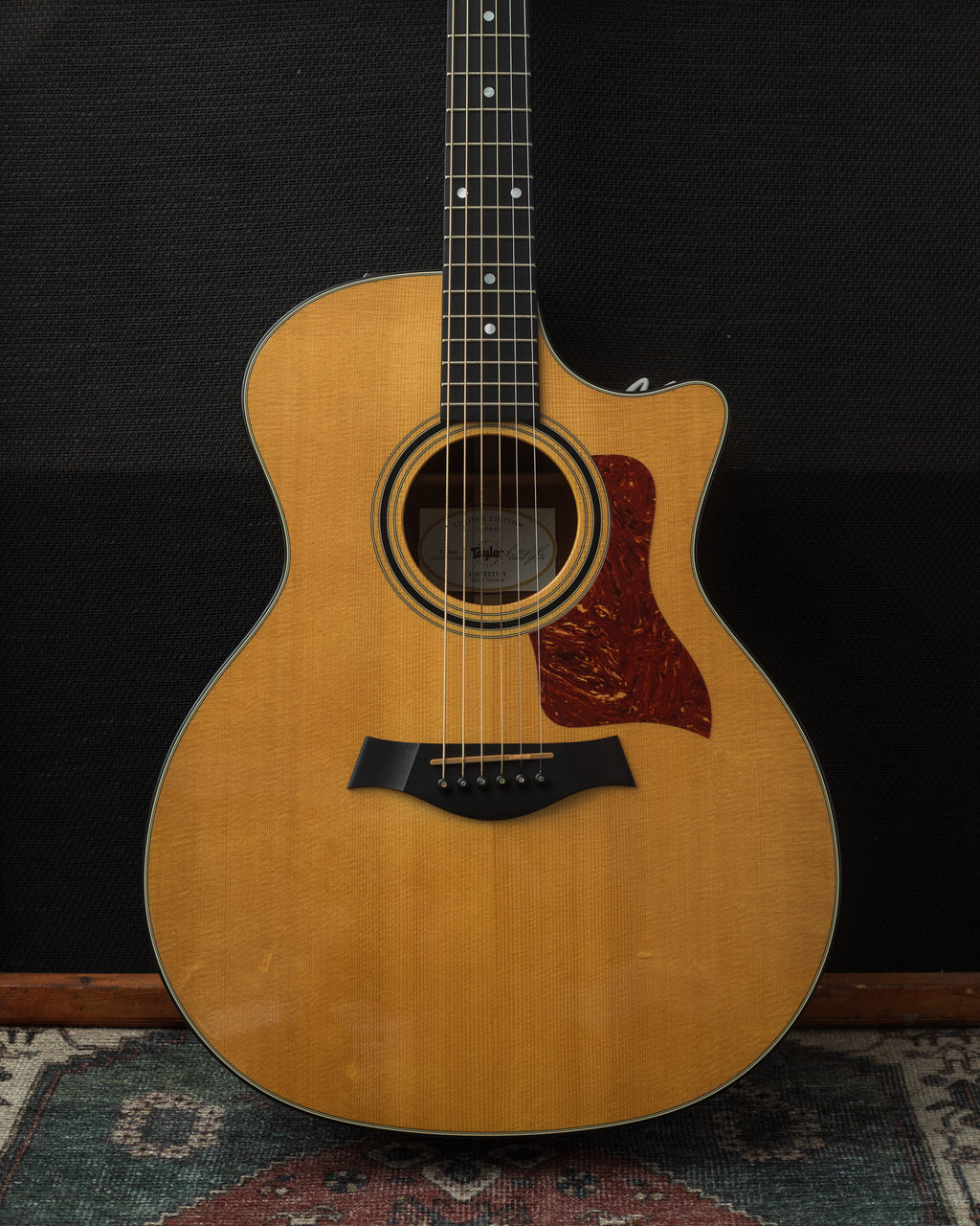 Taylor 314ce Japan Limited Gloss Finish - Natural (2012)