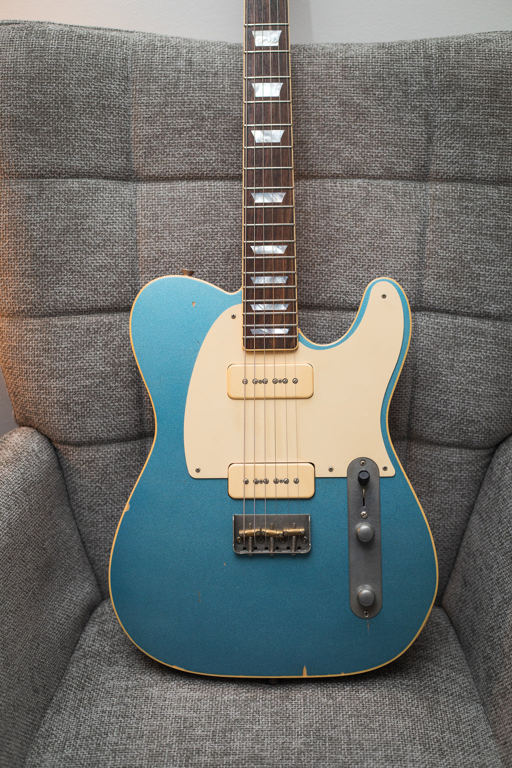 Nash T-56 GT - Ice Blue Metallic (2023)