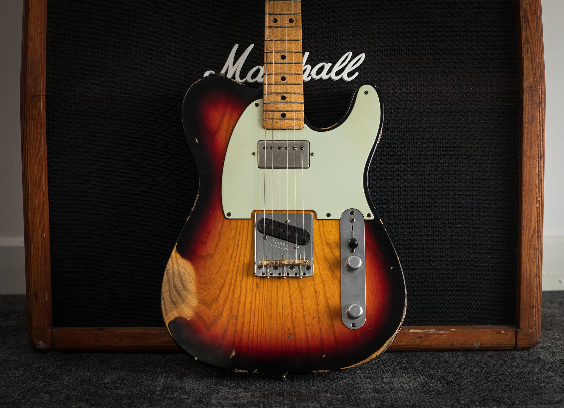Fender Custom Shop Limited Edition 1965 HS Telecaster Custom *Heavy Relic* - 3 Tone Sunburst (2006)