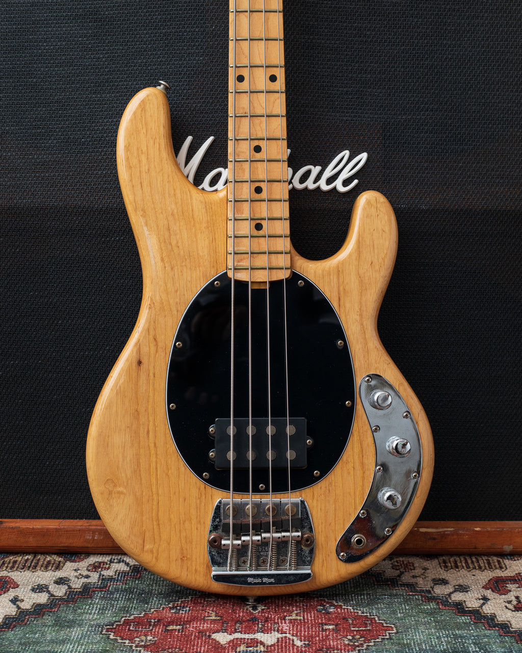 Music Man Stingray - Natural (Late 70's/Early 80's)