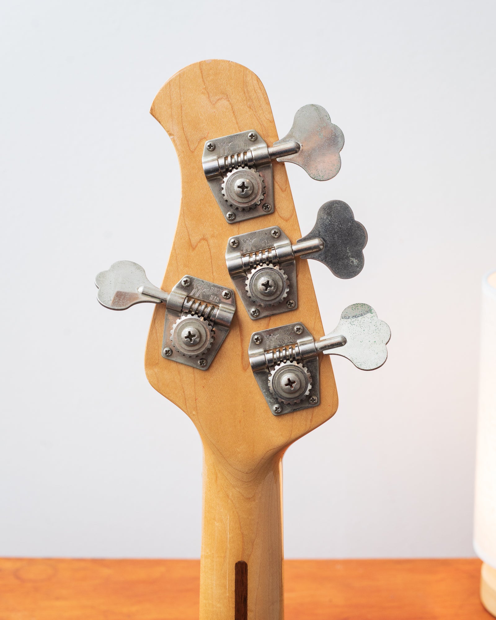 Music Man Stingray - Natural (Late 70's/Early 80's)