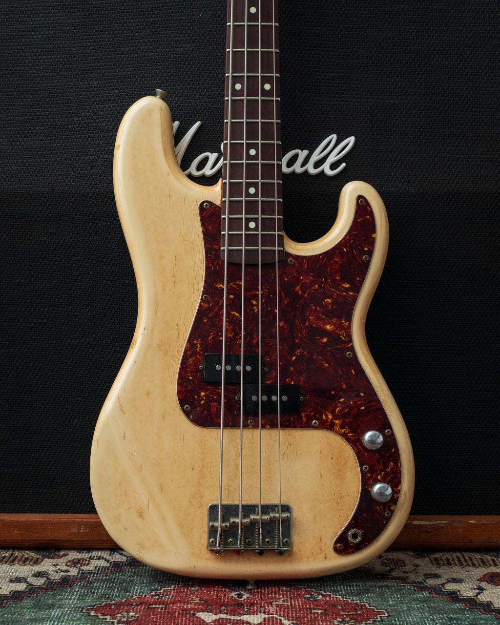 Squier JV Precision Bass Medium Scale - Olympic White (1982-1984)