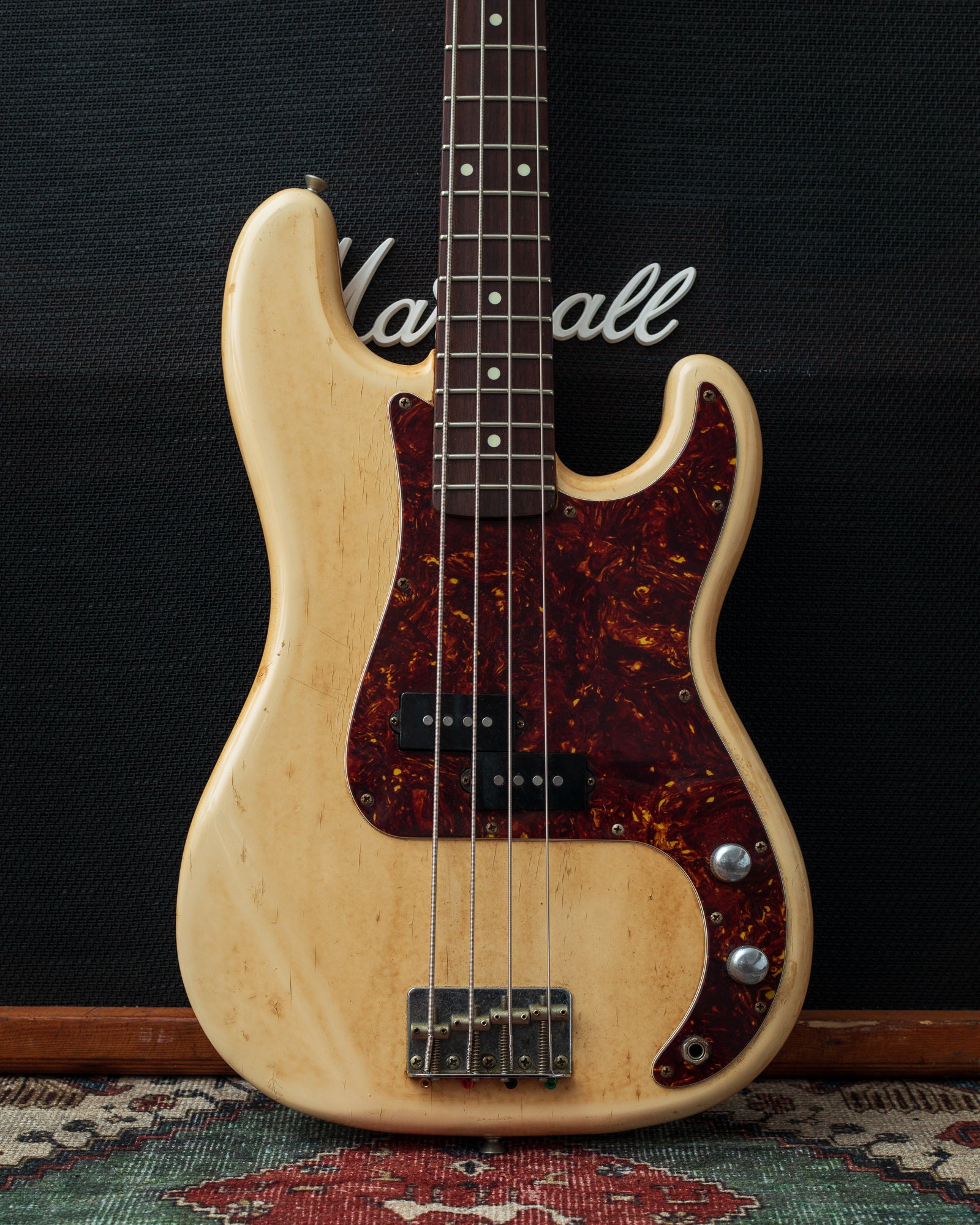Squier JV Precision Bass Medium Scale - Olympic White (1982-1984)