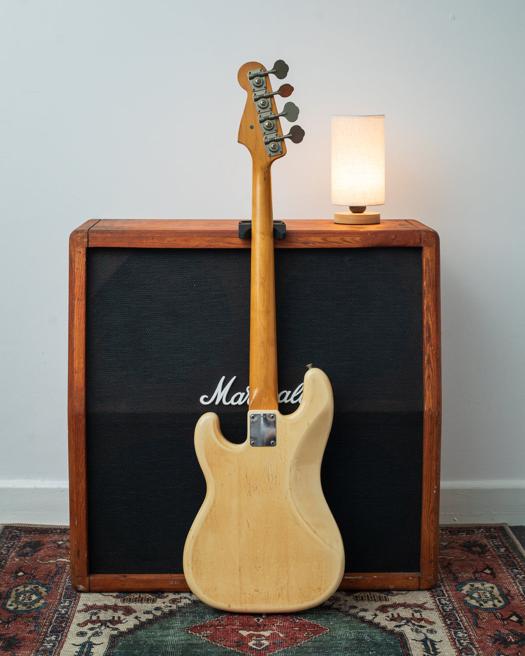 Squier JV Precision Bass Medium Scale - Olympic White (1982-1984)