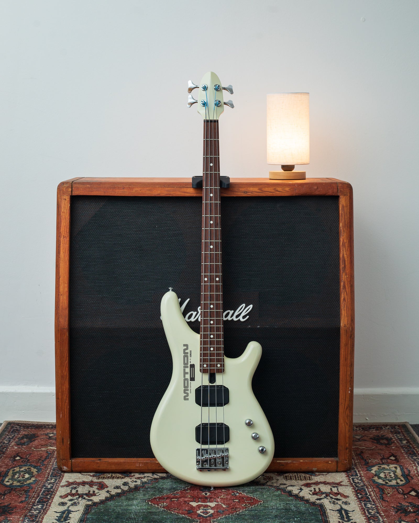 Yamaha Motion Bass MB-II - Pearl White (1986-1989)