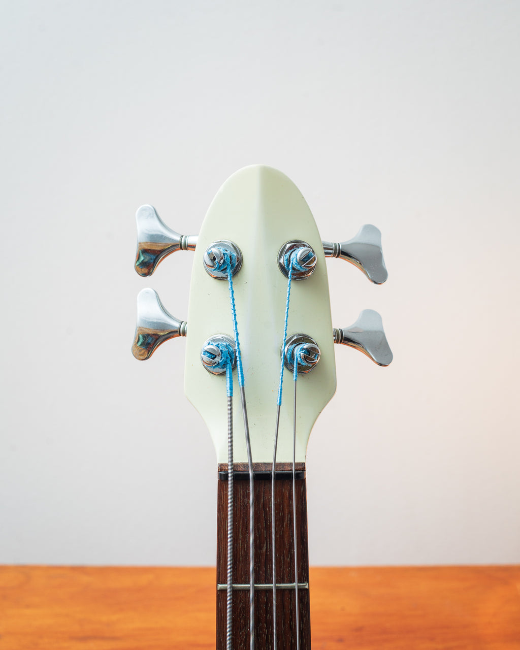 Yamaha Motion Bass MB-II - Pearl White (1986-1989)