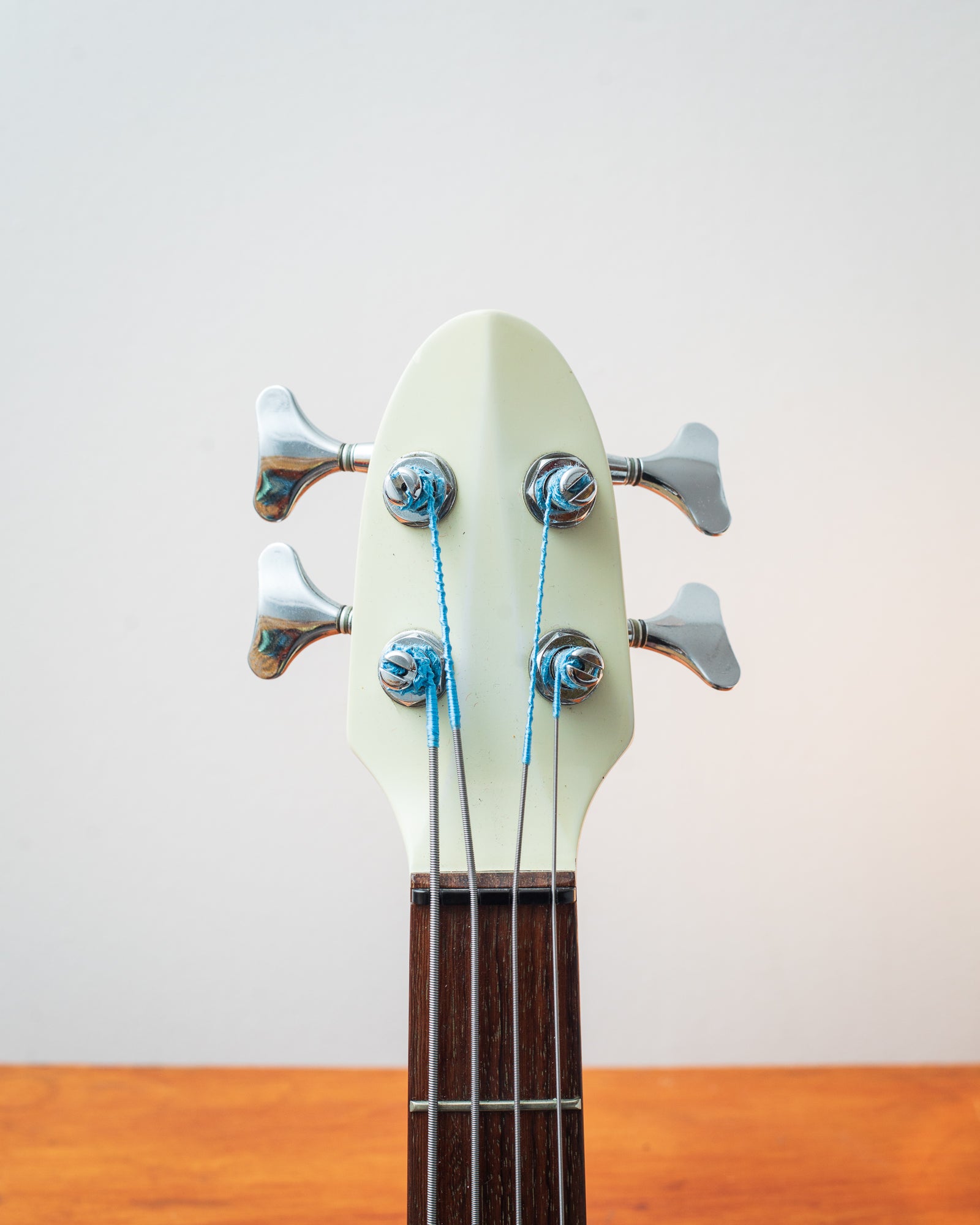 Yamaha Motion Bass MB-II - Pearl White (1986-1989)