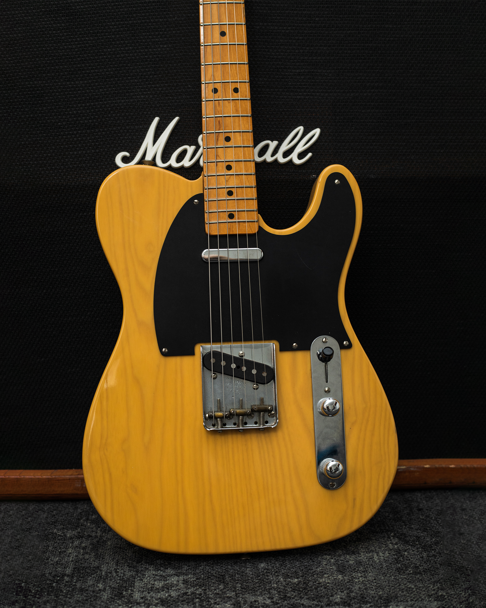 Fender American Vintage '52 Telecaster with Japanese Body - Butterscotch Blonde (1992)