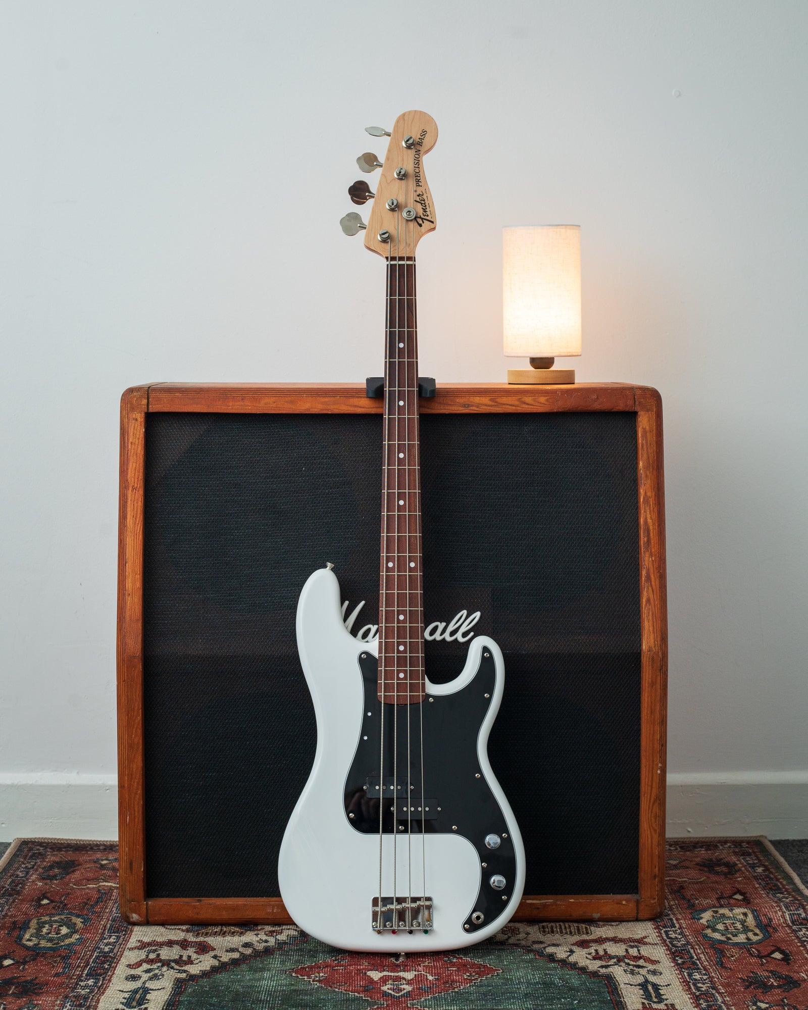 Fender Traditional 70's Precision Bass - Arctic White (2004)