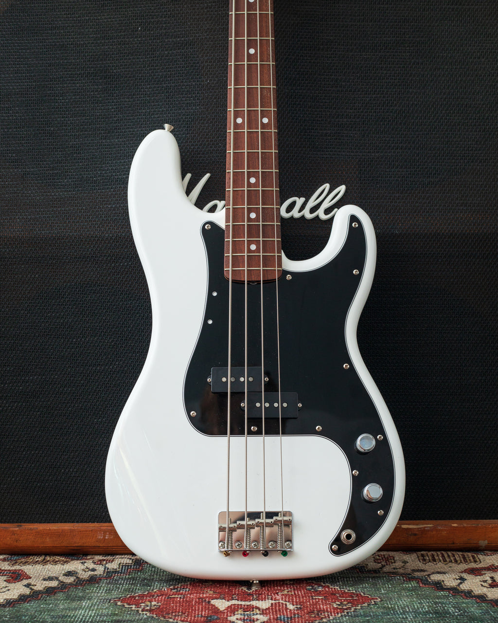 Fender Traditional 70's Precision Bass - Arctic White (2004)