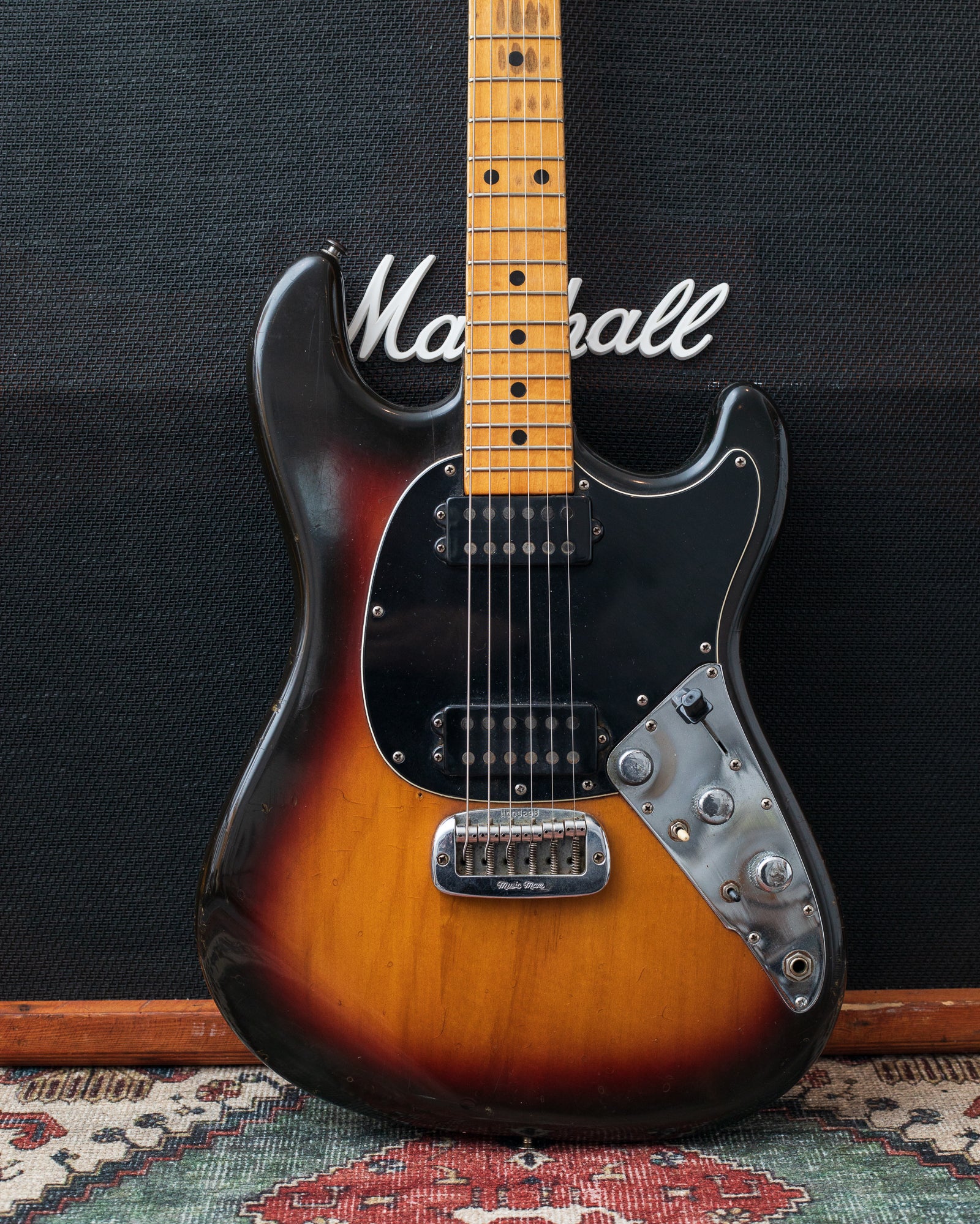 Musicman Sabre - Sunburst (1979)