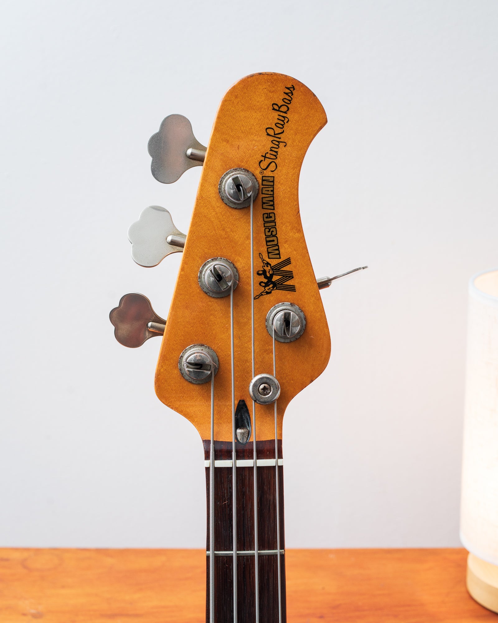 Music Man Stingray - Natural (1979-1980)