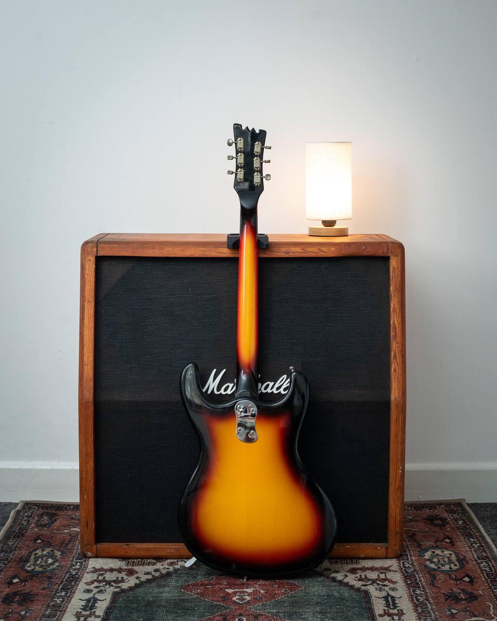 Mosrite The Majority Model - 3-Tone Sunburst (1990's)