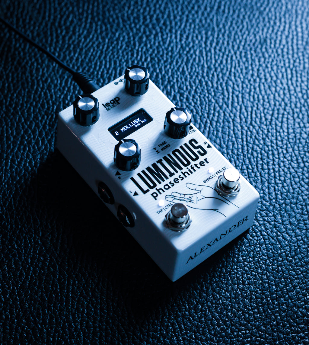 Alexander Pedals Luminous