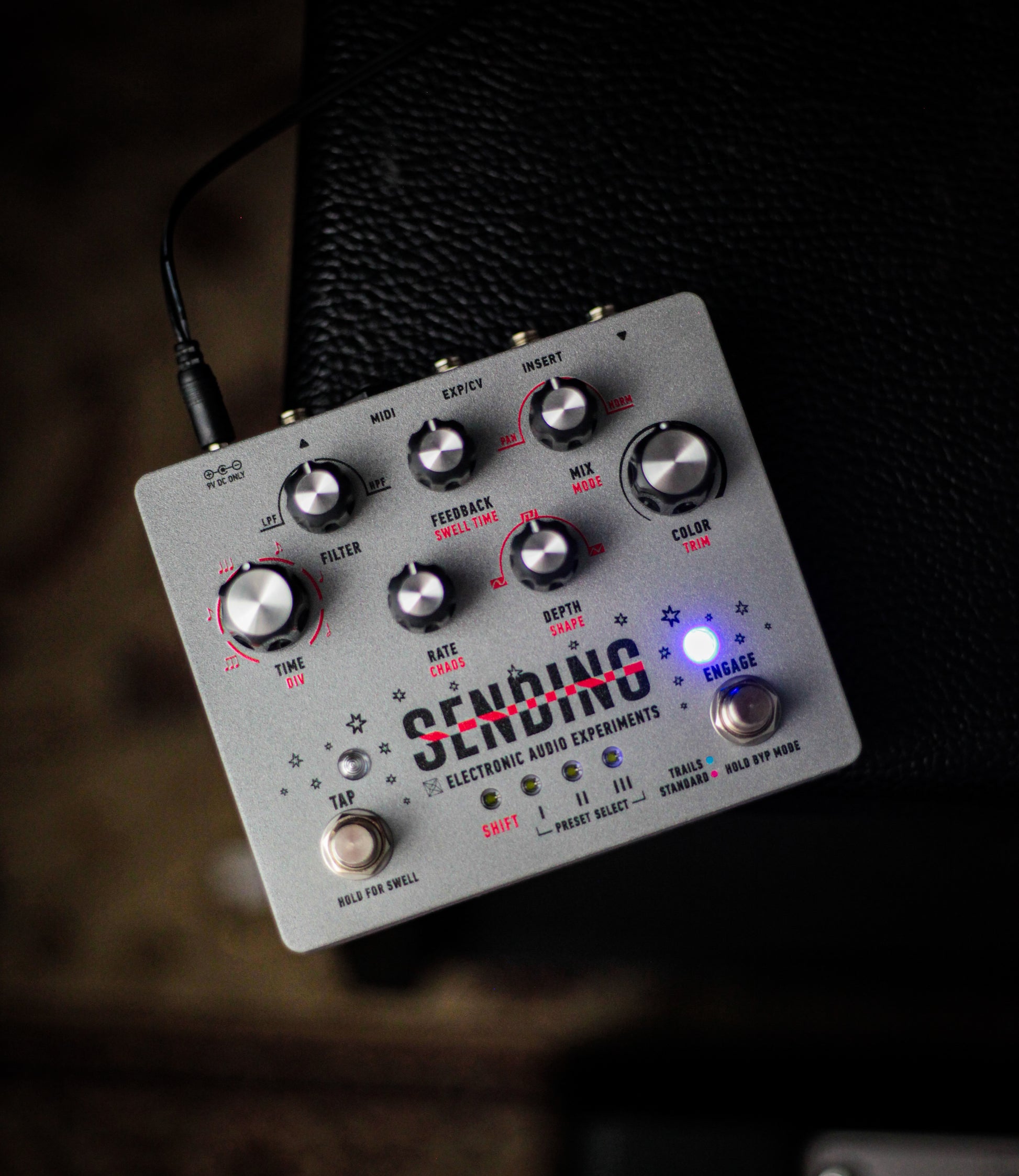 sending pedal Electronic Audio Experiments Sending V2 – Soft Noise Audio