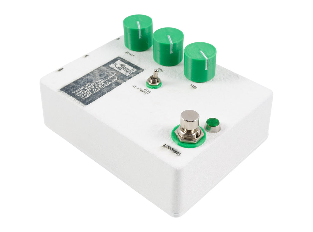 Empty Head Effects Falling Man Experimental Lo-fi Delay Pedal