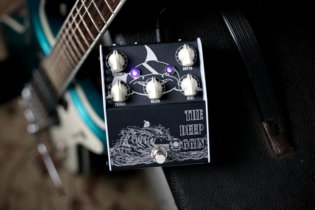ThorpyFX Deep Oggin MKII Analog Chorus / Vibrato Pedal