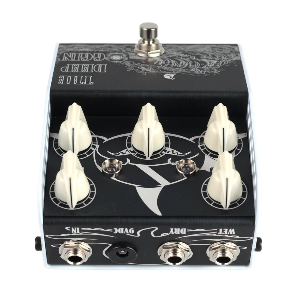 ThorpyFX Deep Oggin MKII Analog Chorus / Vibrato Pedal